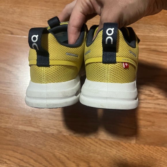 COPY - Kids On Cloud Velcro sneakers size 11 - Picture 8 of 8